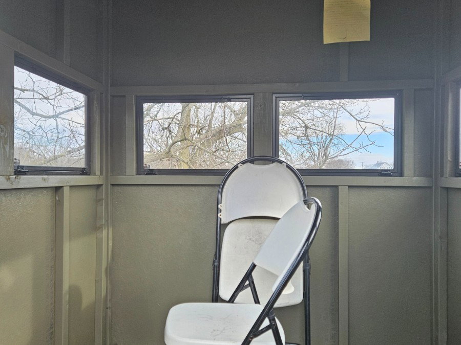 6' X 6' Hunting Blind — thumbnail 2